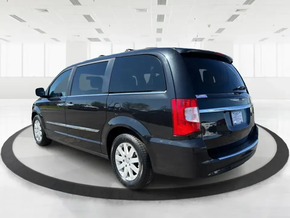 2016 Chrysler Town and Country Touring (2C4RC1BG5GR) with an Pentastar 3.6L V-6 DOHC engine, 6A transmission, located at 401 Woodman Dr, Riverside, OH, 45431, (937) 908-9800, 39.760899, -84.123421 - Load up the kids, the cooler, and the weekend plans-this 2016 Chrysler Town and Country Touring is the kind of family-first van that makes school drop-offs, long commutes, and road trips feel effortless. With its roomy passenger-van layout, versatile seating, and comfort features that keep everyon - Photo#4