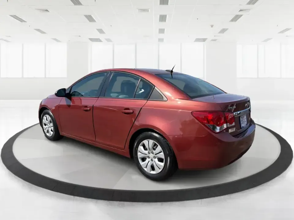 2013 Chevrolet Cruze LS Auto (1G1PA5SG2D7) with an ECOTEC 1.8L I-4 DOHC engine, 6-Speed Automatic transmission, located at 1230 East Main St, Xenia, OH, 45385, (937) 908-9800, 39.688026, -83.910172 - Need a dependable commuter that sips fuel, fits into tight downtown parking, and still feels comfortable for weekend errands and road trips? This 2013 Chevrolet Cruze LS Auto is a smart, budget-friendly sedan for life in and around Xenia-whether you're commuting toward Dayton, heading to Wright-Patt - Photo#4