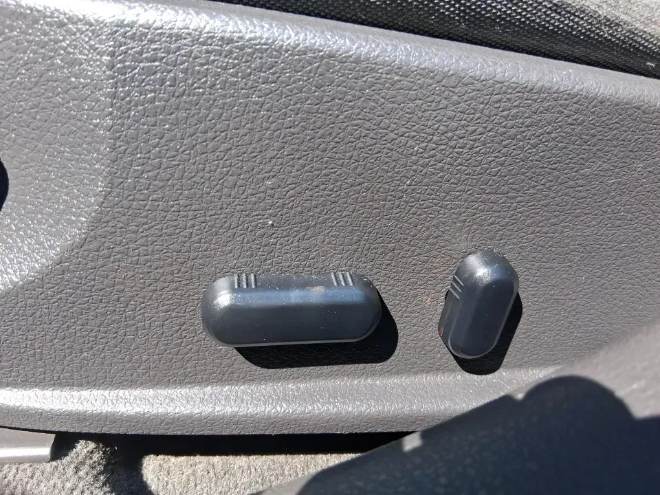 2012 Ford Fusion SE (3FAHP0HAXCR) with an 2.5L L4 DOHC 16V engine, located at 1230 East Main St, Xenia, OH, 45385, (937) 908-9800, 39.688026, -83.910172 - Need a dependable sedan that makes everyday life easier-whether you're commuting down I-75 to Dayton, running errands around Troy, or planning a weekend drive past the Miami River and downtown's shops and festivals? This 2012 Ford Fusion SE in Blue Flame Metallic is a smart, comfortable choice for b - Photo#18