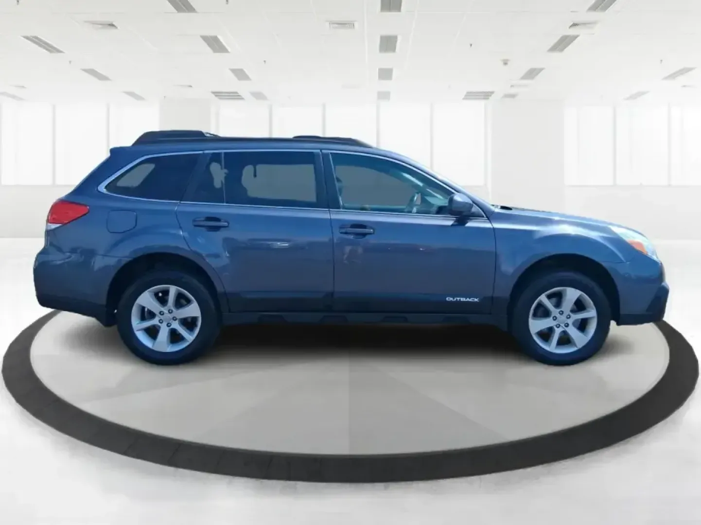 2014 Subaru Outback 2.5i Premium (4S4BRBDC0E3) with an 2.5L H-4 DOHC engine, Continuously Variable Transmission (CVT) transmission, located at 1184 Kauffman Ave, Fairborn, OH, 45324, (937) 908-9800, 39.807072, -84.030914 - Picture your next Ohio weekend: the cargo area packed for a John Bryan State Park hike, the family comfortable on I675, and the confidence to handle rain, slush, and back roads without overthinking it. This 2014 Subaru Outback 2.5i Premium is built for real life in Fairborn-school runs, long commute - Photo#1