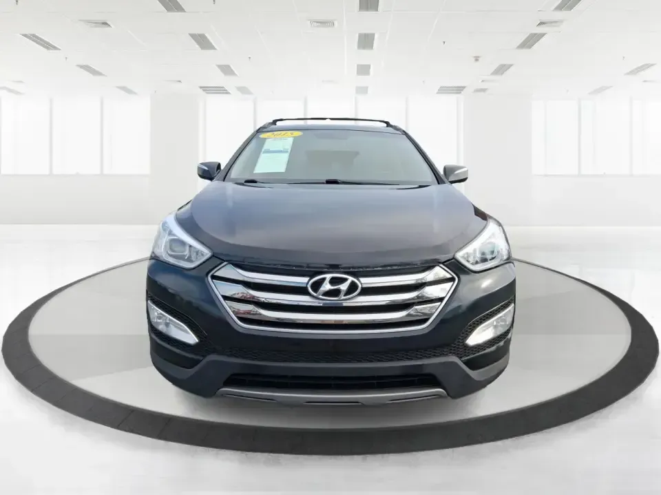 2015 Hyundai Santa Fe 2.4L (5XYZU3LB1FG) with an Theta II 2.4L I-4 gasoline direct injection engine, 6-Speed Automatic transmission, located at 1099 N County Rd 25A , Troy, OH, 45373, (937) 908-9800, 40.057079, -84.212883 - Pack up the kids for a weekend at Treasure Island Park, load the cooler for a day on the Great Miami River, or settle into a comfortable daily commute down I75-this 2015 Hyundai Santa Fe 2.4L is the kind of practical SUV that fits real life in Troy. With confident road manners, flexible cargo space, - Photo#7