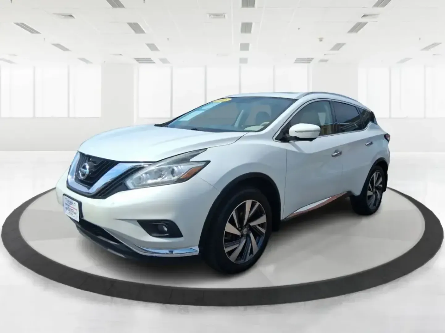 2015 Nissan Murano Platinum (5N1AZ2MH3FN) with an 3.5L V-6 DOHC engine, Continuously Variable Transmission transmission, located at 1951 S Dayton Lakeview Rd., New Carlisle, OH, 45344, (937) 908-9800, 39.890999, -84.050255 - Need one SUV that can handle the weekday commute, keep everyone comfortable on family errands, and still feel upscale for a weekend getaway to John Bryan State Park or a day trip through Dayton? This 2015 Nissan Murano Platinum AWD in Pearl White is built for exactly that kind of real-life driving-s - Photo#8