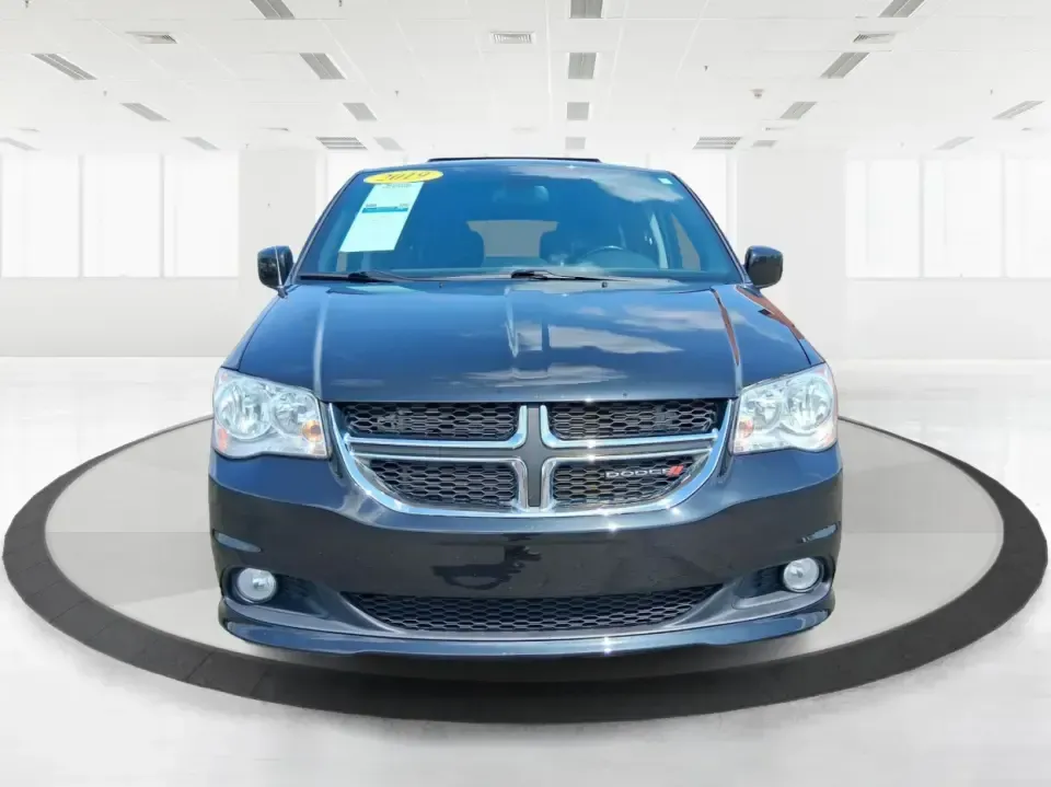 2019 Dodge Grand Caravan SXT (2C4RDGCG0KR) with an Pentastar 3.6L V-6 DOHC engine, 6A transmission, located at 880 E. National Road, Vandalia, OH, 45377, (937) 908-9800, 39.891918, -84.183594 - Load up the kids, the groceries, the sports gear, and still have room for a weekend road trip-this 2019 Dodge Grand Caravan SXT is built for real life in Vandalia. If your days include school drop-offs, long commutes down I-75, or quick runs along E. National Road, this spacious passenger van delive - Photo#7