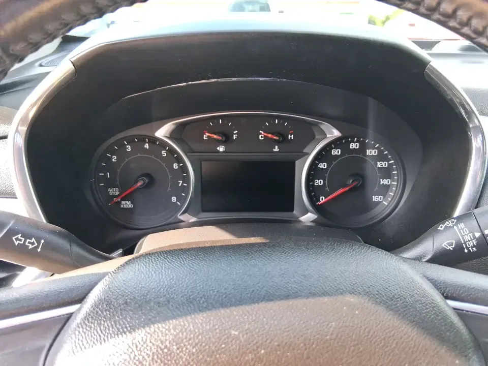 2018 Chevrolet Equinox LT (3GNAXSEV7JS) with an 1.5L I-4 gasoline direct injection engine, 6A transmission, located at 880 E. National Road, Vandalia, OH, 45377, (937) 908-9800, 39.891918, -84.183594 - Picture your next week: school drop-offs, a long commute up I-75, a grocery run through Vandalia, and a weekend escape to Taylorsville MetroPark-all handled in one comfortable, confidence-inspiring SUV. This 2018 Chevrolet Equinox LT in Nightfall Gray Metallic is built for real life, giving busy fam - Photo#15