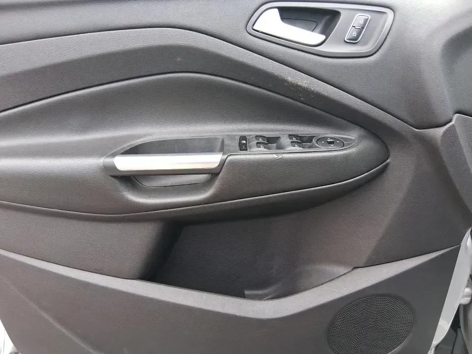 2015 Ford Escape SE (1FMCU9G91FU) with an 2.0L L4 DOHC 16V engine, 6-Speed Automatic transmission, located at 880 E. National Road, Vandalia, OH, 45377, (937) 908-9800, 39.891918, -84.183594 - Weekend getaways to Englewood MetroPark, snowy commutes down I75, and everyday school-and-grocery runs all feel easier when you've got an SUV that's sized right, confident in bad weather, and comfortable for the long haul. This **2015 Ford Escape SE 4WD** in **Ingot Silver** is a smart pick for driv - Photo#18