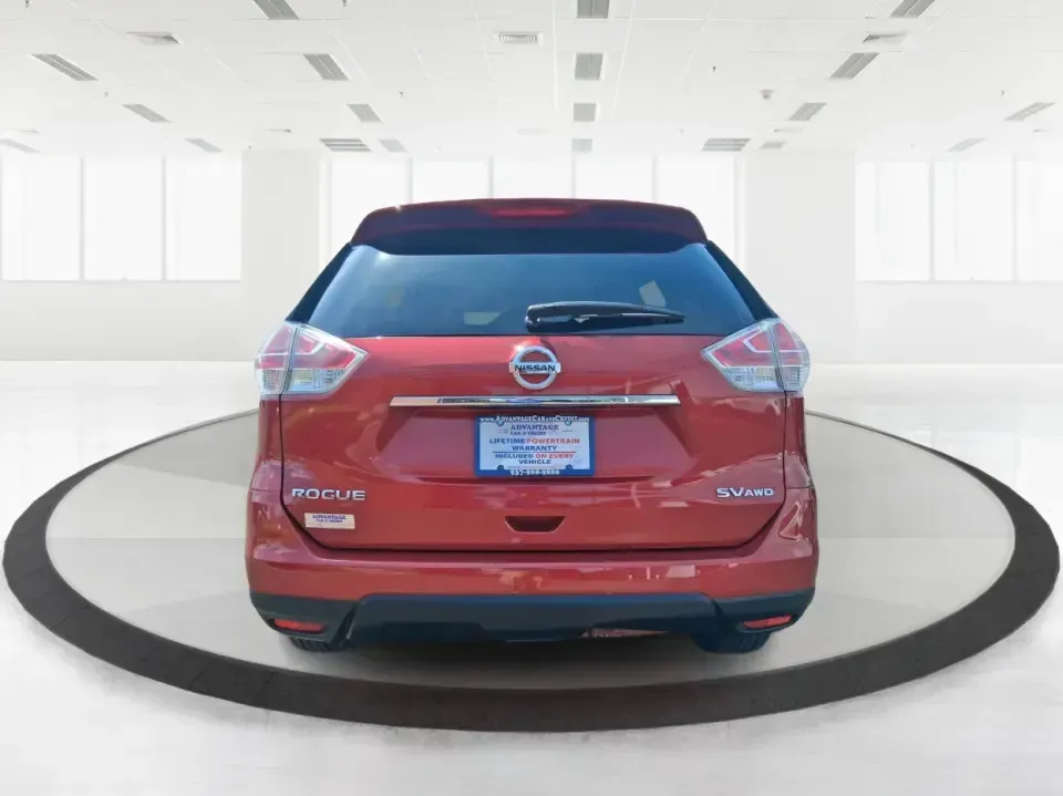 2015 Nissan Rogue SV (KNMAT2MV8FP) with an 2.5L I-4 DOHC engine, Continuously Variable Transmission transmission, located at 880 E. National Road, Vandalia, OH, 45377, (937) 908-9800, 39.891918, -84.183594 - Pack up the kids, load the cooler, and point the SUV toward your next weekend escape-this Cayenne Red 2015 Nissan Rogue SV is the kind of do-it-all crossover that fits real life in Vandalia, from school drop-offs and grocery runs to road trips up I75. With confident 4WD/AWD traction, a comfortable c - Photo#3