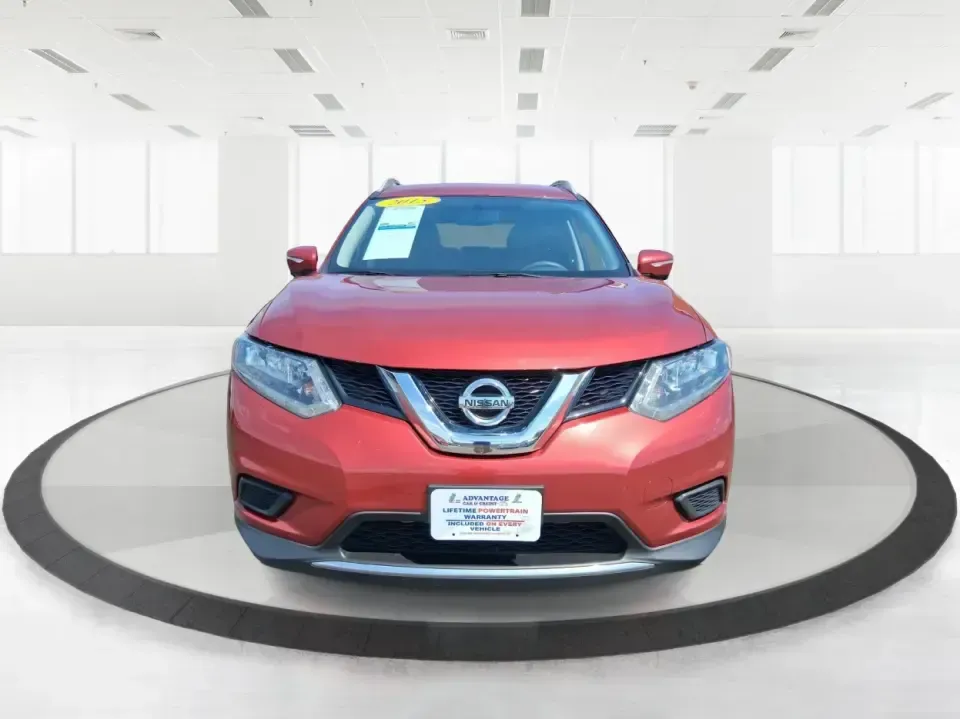 2015 Nissan Rogue SV (KNMAT2MV8FP) with an 2.5L I-4 DOHC engine, Continuously Variable Transmission transmission, located at 880 E. National Road, Vandalia, OH, 45377, (937) 908-9800, 39.891918, -84.183594 - Pack up the kids, load the cooler, and point the SUV toward your next weekend escape-this Cayenne Red 2015 Nissan Rogue SV is the kind of do-it-all crossover that fits real life in Vandalia, from school drop-offs and grocery runs to road trips up I75. With confident 4WD/AWD traction, a comfortable c - Photo#7