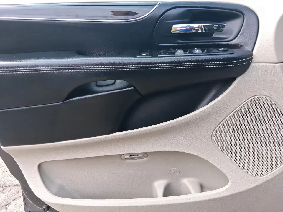 2014 Dodge Grand Caravan SXT 30th Anniversary (2C4RDGCGXER) with an 3.6L V-6 DOHC engine, 6-Speed Automatic transmission, located at 1951 S Dayton Lakeview Rd., New Carlisle, OH, 45344, (937) 908-9800, 39.890999, -84.050255 - Load up the kids, the coolers, and the weekend plans-this 2014 Dodge Grand Caravan SXT 30th Anniversary is built for real life in Ohio, whether you're handling school drop-offs, commuting down I70, or taking a road trip to the National Museum of the U.S. Air Force in nearby Dayton. With three rows a - Photo#19