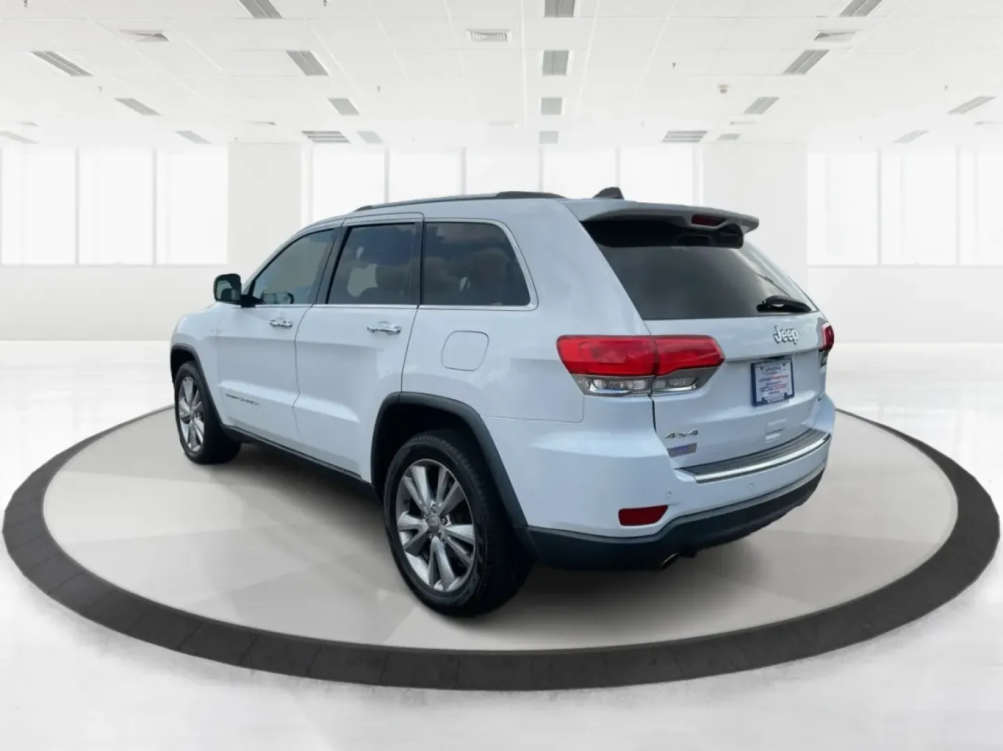 2014 Jeep Grand Cherokee Limited (1C4RJFBGXEC) with an Other engine, located at 1099 N County Rd 25A , Troy, OH, 45373, (937) 908-9800, 40.057079, -84.212883 - **Adventure Awaits: 2014 Jeep Grand Cherokee Limited Perfect for Your Next Family Road Trip!**<br /> <br /> Are you ready to embark on your next adventure? The 2014 Jeep Grand Cherokee Limited is here to elevate your driving experience, whether you're navigating the bustling streets of Fairborn, OH - Photo#4
