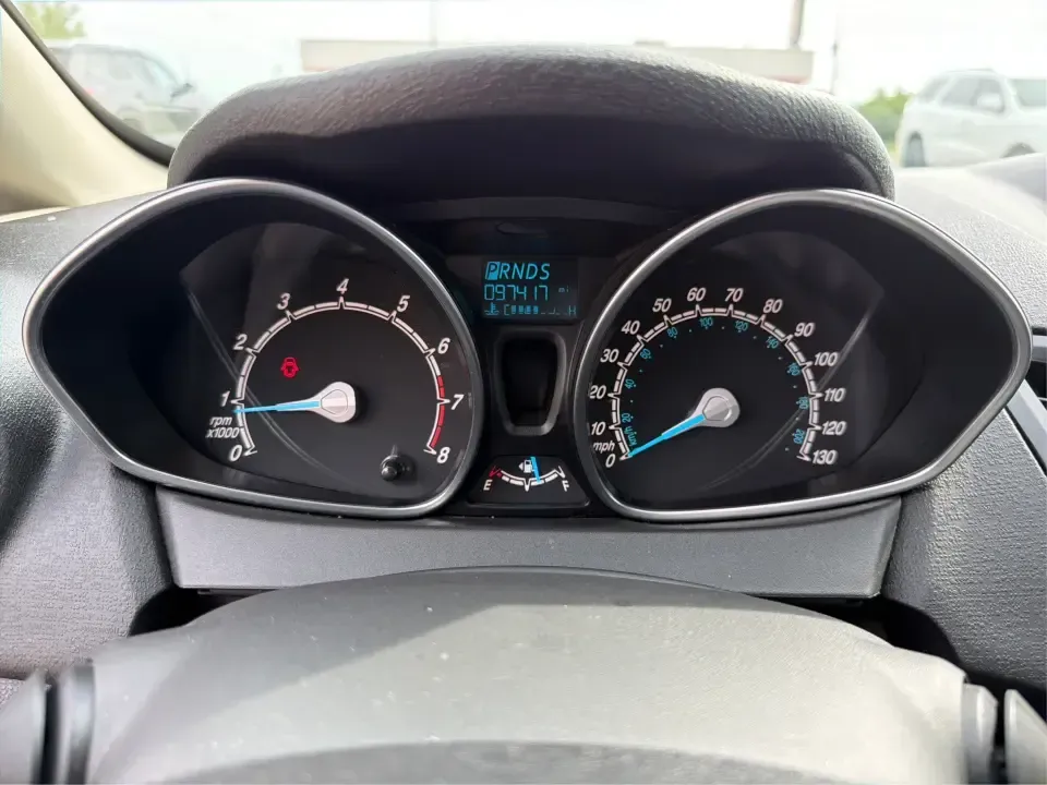 2016 Ford Fiesta SE (3FADP4EJ8GM) with an 1.6L L4 DOHC 16V engine, located at 8750 N County Rd 25A, Piqua, OH, 45356, (937) 908-9800, 40.164391, -84.232513 - Need a smart, easy-to-park hatchback that makes daily life simpler-whether you're commuting up I-75, running errands around downtown Piqua, or packing up for a weekend at Lock 9 Park? This 2016 Ford Fiesta SE Hatchback in Shadow Black delivers big practicality in a small, budget-friendly footprint, - Photo#15