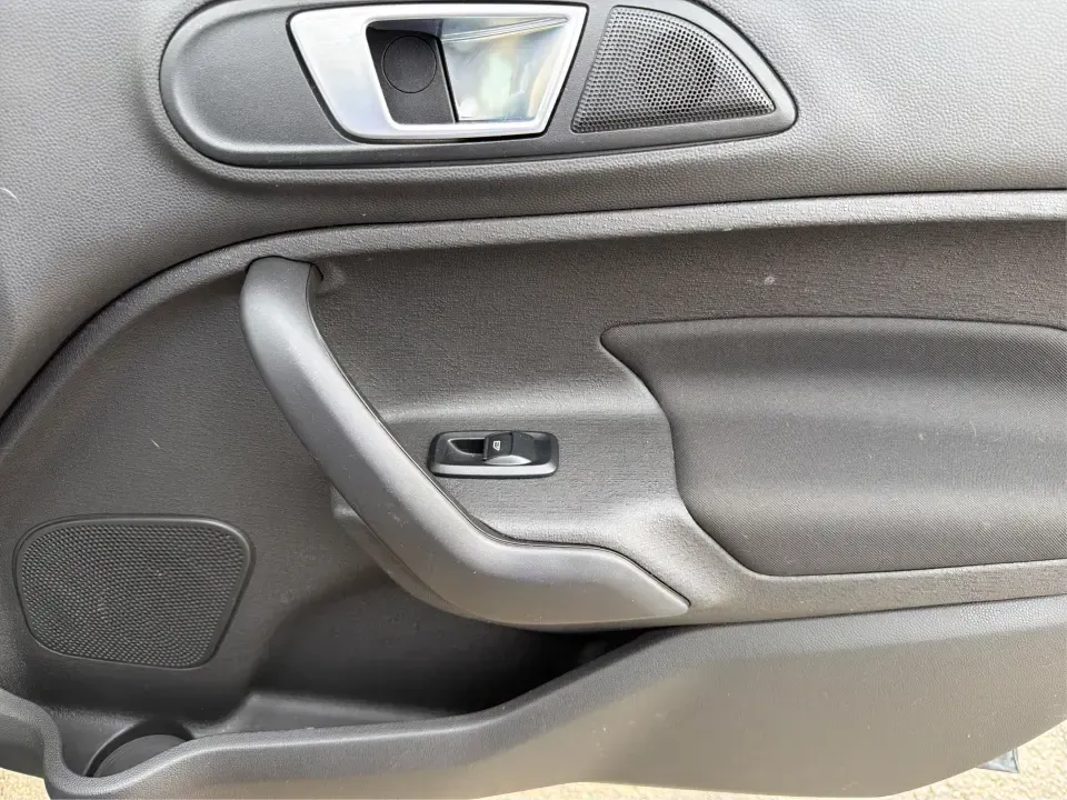 2016 Ford Fiesta SE (3FADP4EJ8GM) with an 1.6L L4 DOHC 16V engine, located at 8750 N County Rd 25A, Piqua, OH, 45356, (937) 908-9800, 40.164391, -84.232513 - Need a smart, easy-to-park hatchback that makes daily life simpler-whether you're commuting up I-75, running errands around downtown Piqua, or packing up for a weekend at Lock 9 Park? This 2016 Ford Fiesta SE Hatchback in Shadow Black delivers big practicality in a small, budget-friendly footprint, - Photo#19