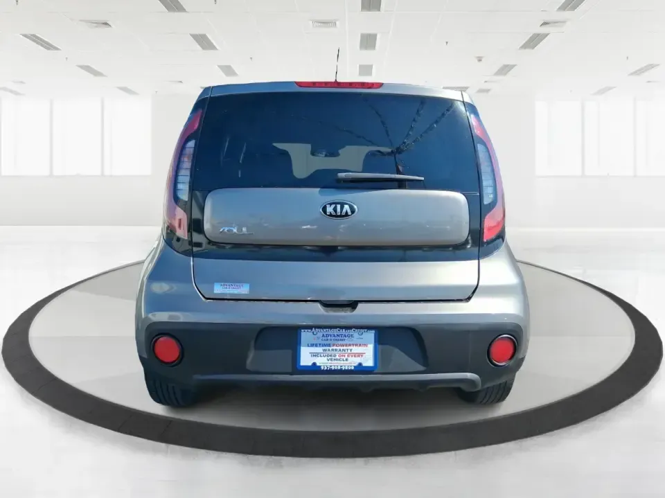 2018 Kia Soul Base 6M (KNDJN2A21J7) with an 1.6L L4 DOHC 16V engine, 6M transmission, located at 1184 Kauffman Ave, Fairborn, OH, 45324, (937) 908-9800, 39.807072, -84.030914 - Busy weekdays, tight parking, and spontaneous weekend plans call for a vehicle that's easy to live with-and the 2018 Kia Soul Base 6M fits that lifestyle perfectly. With its upright seating, versatile wagon-style space, and city-friendly footprint, this Soul is a smart match for commuters heading to- Photo#3