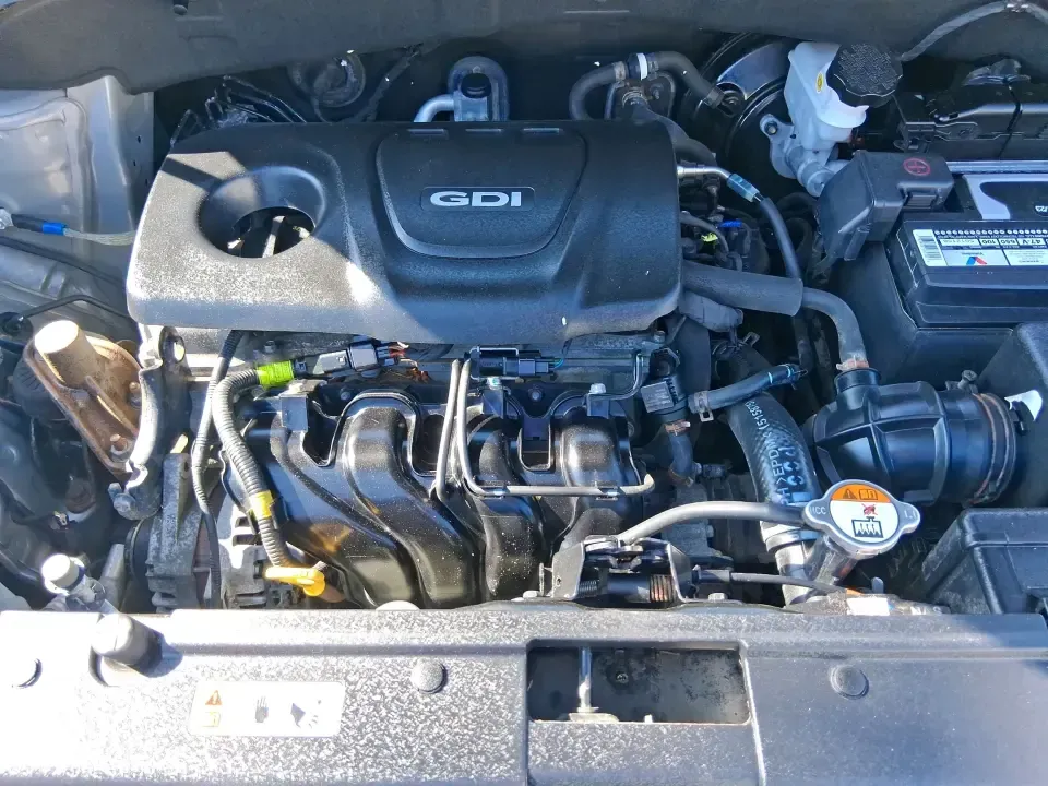 2018 Kia Soul Base 6M (KNDJN2A21J7) with an 1.6L L4 DOHC 16V engine, 6M transmission, located at 1184 Kauffman Ave, Fairborn, OH, 45324, (937) 908-9800, 39.807072, -84.030914 - Busy weekdays, tight parking, and spontaneous weekend plans call for a vehicle that's easy to live with-and the 2018 Kia Soul Base 6M fits that lifestyle perfectly. With its upright seating, versatile wagon-style space, and city-friendly footprint, this Soul is a smart match for commuters heading to- Photo#11