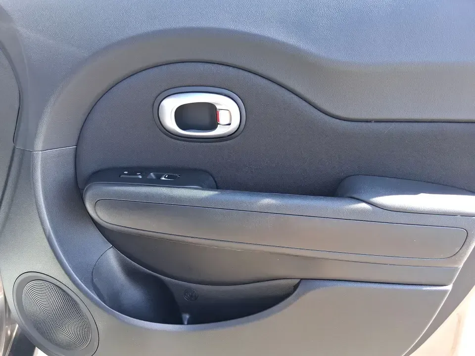 2018 Kia Soul Base 6M (KNDJN2A21J7) with an 1.6L L4 DOHC 16V engine, 6M transmission, located at 1184 Kauffman Ave, Fairborn, OH, 45324, (937) 908-9800, 39.807072, -84.030914 - Busy weekdays, tight parking, and spontaneous weekend plans call for a vehicle that's easy to live with-and the 2018 Kia Soul Base 6M fits that lifestyle perfectly. With its upright seating, versatile wagon-style space, and city-friendly footprint, this Soul is a smart match for commuters heading to- Photo#18