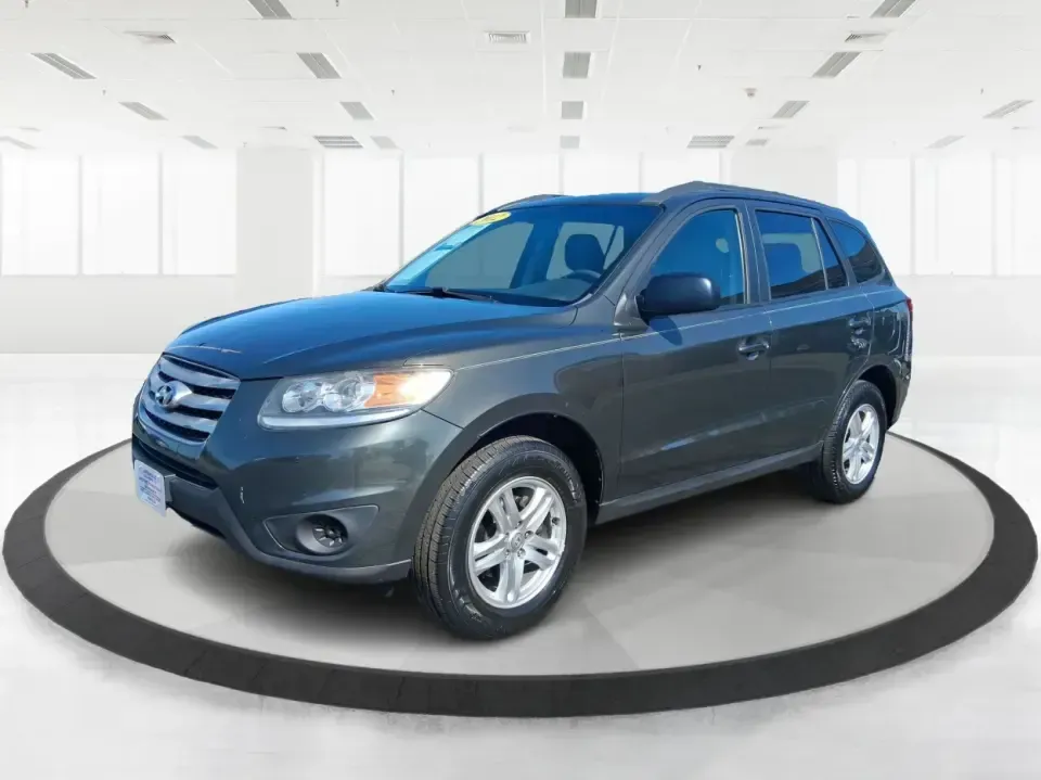 2012 Hyundai Santa Fe GLS (5XYZGDABXCG) with an 2.4L I-4 DOHC engine, 6-Speed Automatic transmission, located at 8750 N County Rd 25A, Piqua, OH, 45356, (937) 908-9800, 40.164391, -84.232513 - Pack up the kids, load the groceries, and head out for a weekend escape-this 2012 Hyundai Santa Fe GLS is the kind of SUV that fits real life in West Central Ohio. Whether you're commuting up N County Rd 25A toward Troy, running errands near downtown Piqua, or planning a road trip out past the Great - Photo#8