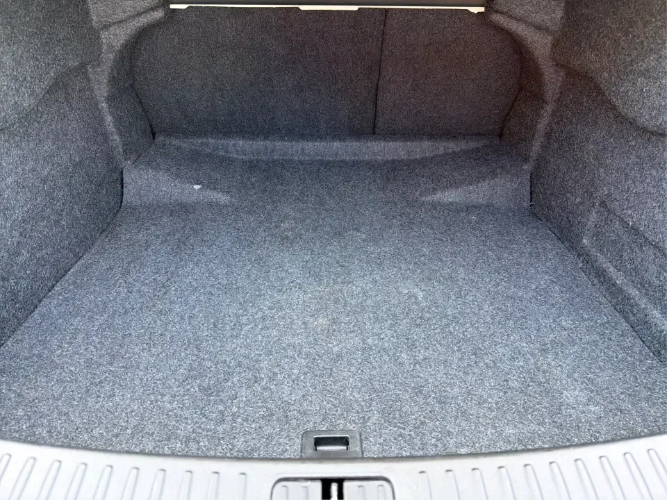 2015 Chevrolet Malibu 1LT (1G11C5SL5FF) with an ECOTEC 2.5L I-4 gasoline direct injection engine, 6-Speed Automatic transmission, located at 1951 S Dayton Lakeview Rd., New Carlisle, OH, 45344, (937) 908-9800, 39.890999, -84.050255 - Need a dependable, comfortable sedan for the daily commute between New Carlisle and Dayton, school drop-offs, or easy weekend getaways to Springfield? This 2015 Chevrolet Malibu 1LT is built for real-life driving-smooth on I70, easy to park around downtown New Carlisle, and efficient enough to keep - Photo#12