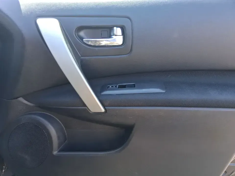 2015 Nissan Rogue S (JN8AS5MV4FW) with an 2.5L I-4 DOHC engine, Continuously Variable Transmission transmission, located at 401 Woodman Dr, Riverside, OH, 45431, (937) 908-9800, 39.760899, -84.123421 - Pack up the kids, load the groceries, or point the nose toward a weekend getaway-this 2015 Nissan Rogue S is the kind of practical SUV that fits real life in Riverside. With confident all-weather capability, flexible cargo space, and everyday comfort, it's ideal for commuters running up and down I-6 - Photo#18