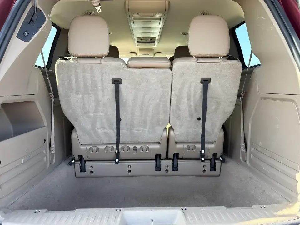 2015 Chrysler Town and Country Touring (2C4RC1BG6FR) with an 3.6L V-6 DOHC engine, 6-Speed Automatic transmission, located at 1230 East Main St, Xenia, OH, 45385, (937) 908-9800, 39.688026, -83.910172 - Load up the kids, the gear, and the snacks-this 2015 Chrysler Town and Country Touring is built for real-life family schedules, long commutes, and weekend getaways without the stress. Whether you're shuttling to practice, carpooling through Greene County, or planning a road trip that starts on US- - Photo#12