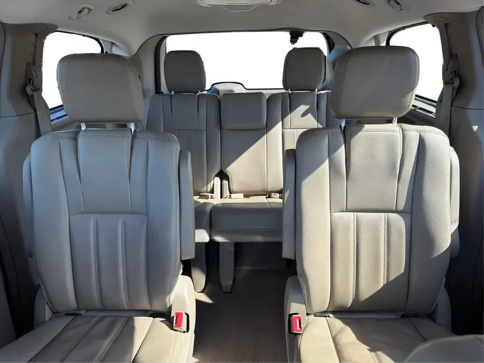 2015 Chrysler Town and Country Touring (2C4RC1BG6FR) with an 3.6L V-6 DOHC engine, 6-Speed Automatic transmission, located at 1230 East Main St, Xenia, OH, 45385, (937) 908-9800, 39.688026, -83.910172 - Load up the kids, the gear, and the snacks-this 2015 Chrysler Town and Country Touring is built for real-life family schedules, long commutes, and weekend getaways without the stress. Whether you're shuttling to practice, carpooling through Greene County, or planning a road trip that starts on US- - Photo#14