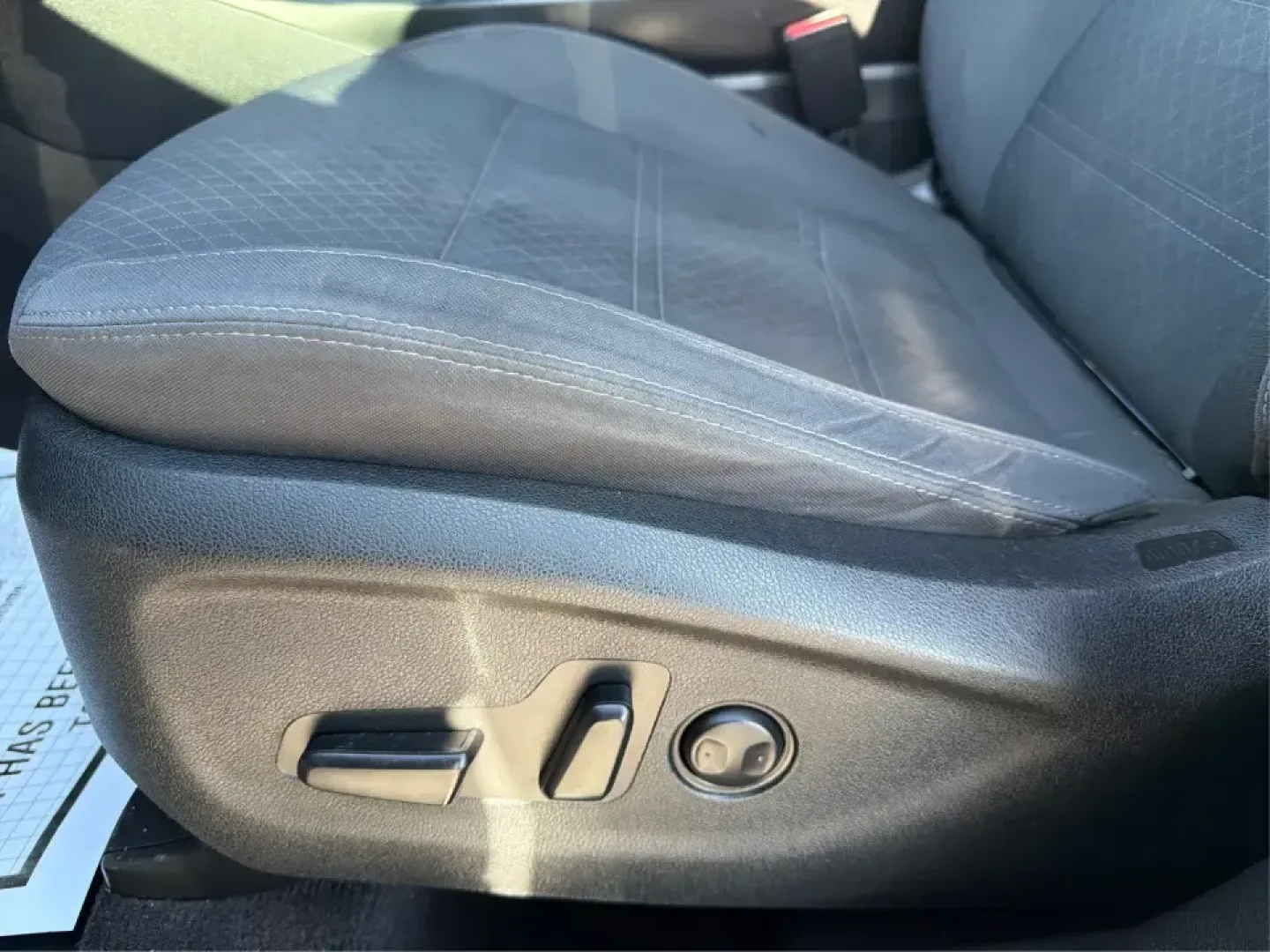 2018 Kia Sorento 2.4L LX (5XYPGDA36JG) with an 2.4L I-4 gasoline direct injection engine, 6A transmission, located at 1099 N County Rd 25A , Troy, OH, 45373, (937) 908-9800, 40.057079, -84.212883 - Build your next chapter around an SUV that's ready for school drop-offs, long commutes up I75, and weekend getaways to Charleston Falls Preserve or a family day near the Miami County Fairgrounds. This 2018 Kia Sorento LX in Snow White Pearl is the kind of practical, go-anywhere crossover that fits r - Photo#17