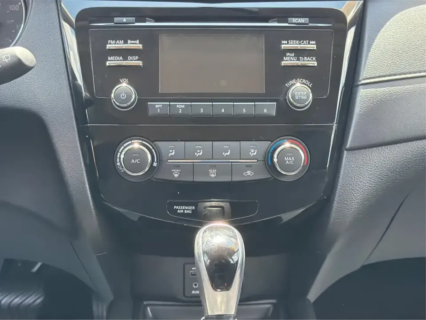 2017 Nissan Rogue S (5N1AT2MT6HC) with an 2.5L I-4 DOHC engine, CVT transmission, located at 880 E. National Road, Vandalia, OH, 45377, (937) 908-9800, 39.891918, -84.183594 - Pack up the kids, load the groceries, or point the nose toward a weekend getaway-this 2017 Nissan Rogue S is the kind of practical, easy-to-live-with SUV that fits real life in Vandalia. With its comfortable cabin, versatile cargo space, and efficient 2.5L I4 engine paired to a smooth CVT, it's idea - Photo#13