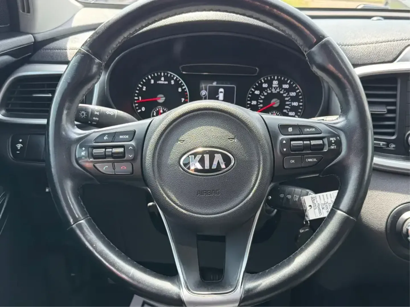 2017 Kia Sorento L 2WD (5XYPG4A31HG) with an 2.4L L4 DOHC 16V engine, 6-Speed Automatic transmission, located at 4508 South Dixie Dr, Moraine, OH, 45439, (937) 908-9800, 39.689976, -84.218452 - Pack up the kids, load the groceries, and still have room for a spontaneous weekend escape to Carillon Historical Park or a day exploring Cox Arboretum-this 2017 Kia Sorento L 2WD is the kind of practical SUV that fits real Moraine and Dayton-area life. With three-row versatility in a midsize footpr - Photo#16