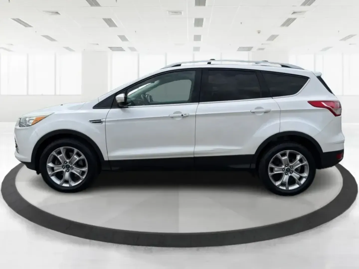 2014 Ford Escape Titanium (1FMCU9J92EU) with an 2.0L L4 DOHC 16V engine, 6-Speed Automatic transmission, located at 1951 S Dayton Lakeview Rd., New Carlisle, OH, 45344, (937) 908-9800, 39.890999, -84.050255 - Weekend escapes, daily commutes down I70, or family errands between New Carlisle and Huber Heights feel a whole lot easier when your SUV is comfortable, capable, and packed with the features you actually use. This 2014 Ford Escape Titanium 4WD is built for real life in Ohio-whether you're heading to - Photo#5