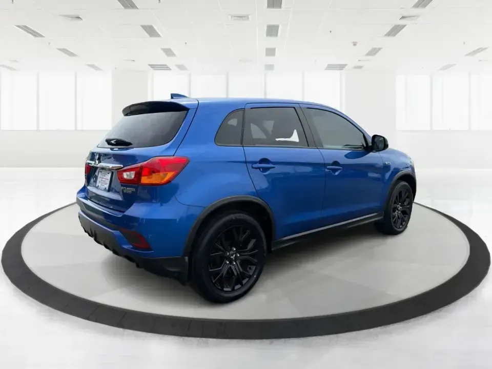 2019 Mitsubishi Outlander 2.0 LE (JA4AP3AU9KU) with an 2L I-4 DOHC engine, 5M transmission, located at 1099 N County Rd 25A , Troy, OH, 45373, (937) 908-9800, 40.057079, -84.212883 - Need a versatile SUV that fits real life in West Central Ohio-school drop-offs, grocery runs, and weekend getaways up I75? This 2019 Mitsubishi Outlander 2.0 LE in striking Octane Blue Metallic is a smart pick for drivers who want everyday practicality, confident safety tech, and flexible financing- Photo#2