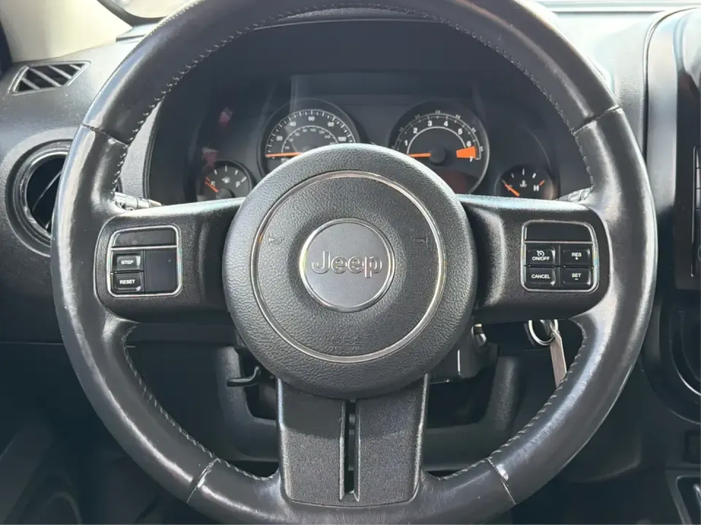 2016 Jeep Patriot Latitude (1C4NJRFB0GD) with an 2.4L I-4 DOHC engine, located at 8750 N County Rd 25A, Piqua, OH, 45356, (937) 908-9800, 40.164391, -84.232513 - Weekend escapes to Indian Lake, snowy morning commutes up I75, or everyday school-and-grocery runs around Miami County-this 2016 Jeep Patriot Latitude is built for the kind of Ohio life that doesn't slow down when the weather turns. With confident 4WD/AWD capability and SUV practicality, it's a smar - Photo#16