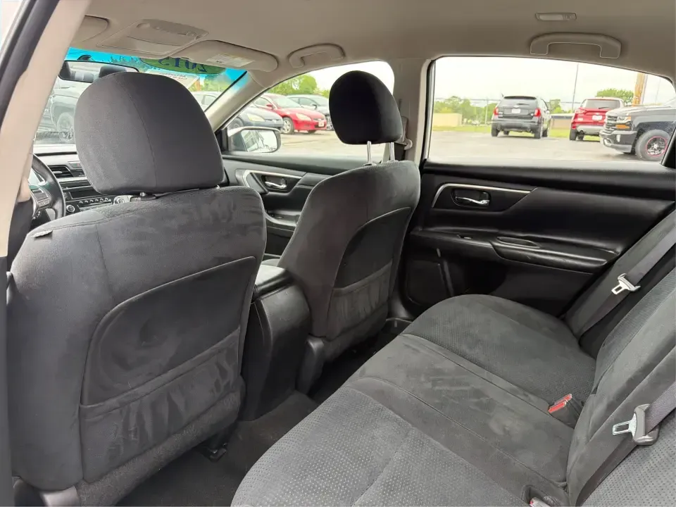 2015 Nissan Altima 2.5 S (1N4AL3AP9FC) with an 2.5L I-4 DOHC engine, Continuously Variable Transmission transmission, located at 1184 Kauffman Ave, Fairborn, OH, 45324, (937) 908-9800, 39.807072, -84.030914 - Need a dependable sedan for daily commuting between Fairborn and Dayton, campus runs to Wright State, or comfortable weekend drives out toward Yellow Springs? This **2015 Nissan Altima 2.5 S** delivers the kind of real-world practicality busy schedules demand-fuel-friendly performance, a roomy cabin - Photo#10