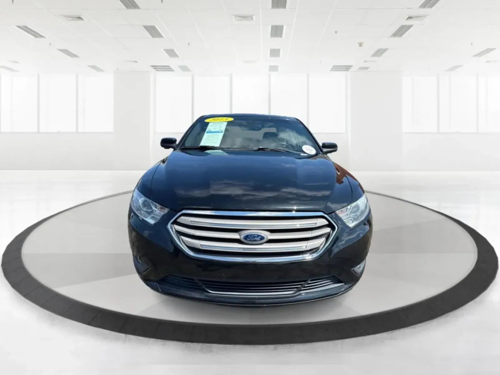 2013 Ford Taurus SEL (1FAHP2E87DG) with an EcoBoost 2L I-4 gasoline direct injection engine, located at 1099 N County Rd 25A , Troy, OH, 45373, (937) 908-9800, 40.057079, -84.212883 - ### Discover Your Next Adventure with the 2013 Ford Taurus SEL from Advantage Car and Credit!<br /> <br /> Are you seeking a reliable and stylish sedan for your daily commute, family road trips, or weekend adventures? Look no further! The 2013 Ford Taurus SEL, available at Advantage Car and Credit i - Photo#7