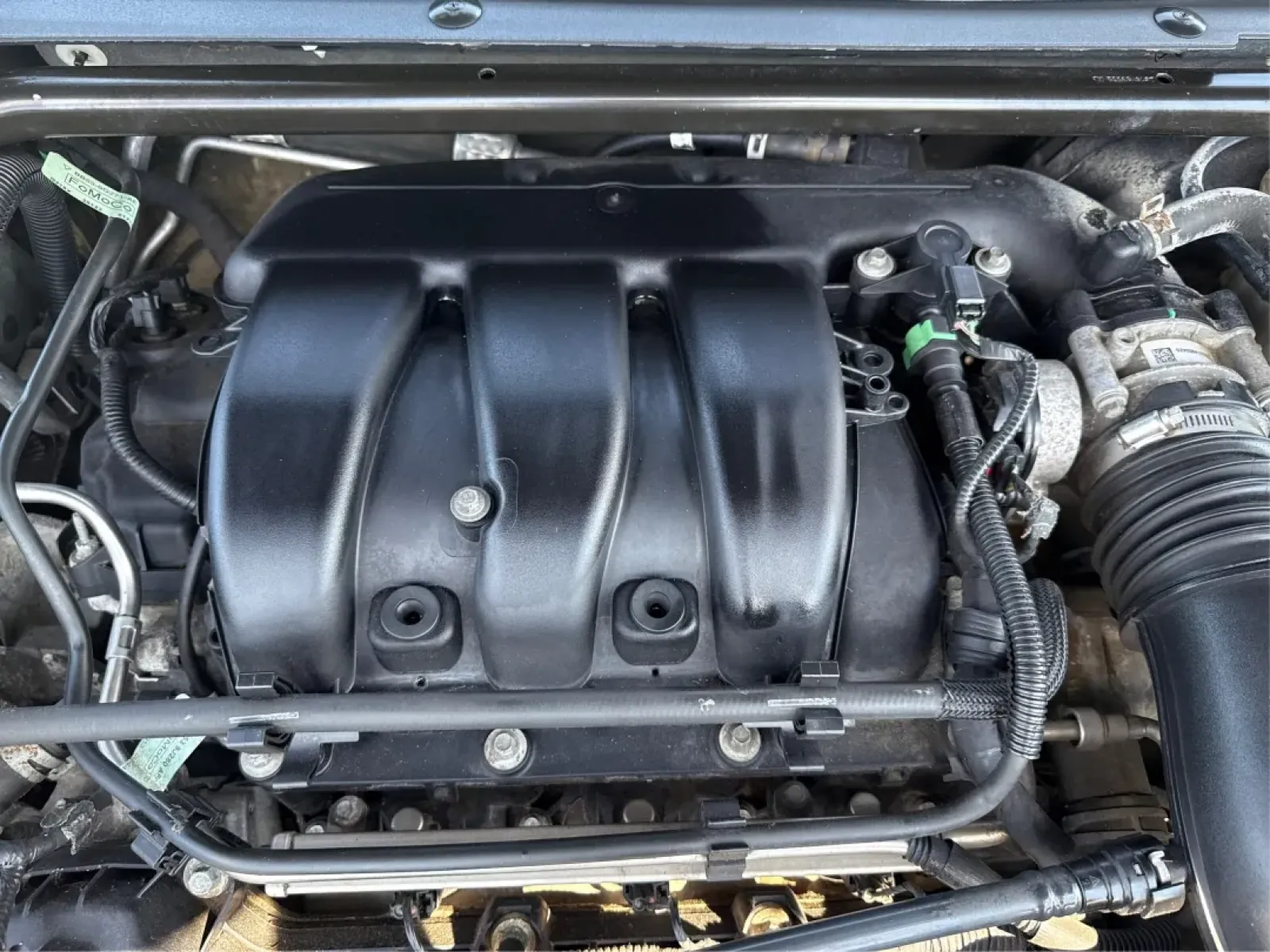 2013 Ford Taurus SEL (1FAHP2E87DG) with an EcoBoost 2L I-4 gasoline direct injection engine, located at 1099 N County Rd 25A , Troy, OH, 45373, (937) 908-9800, 40.057079, -84.212883 - ### Discover Your Next Adventure with the 2013 Ford Taurus SEL from Advantage Car and Credit!<br /> <br /> Are you seeking a reliable and stylish sedan for your daily commute, family road trips, or weekend adventures? Look no further! The 2013 Ford Taurus SEL, available at Advantage Car and Credit i - Photo#11
