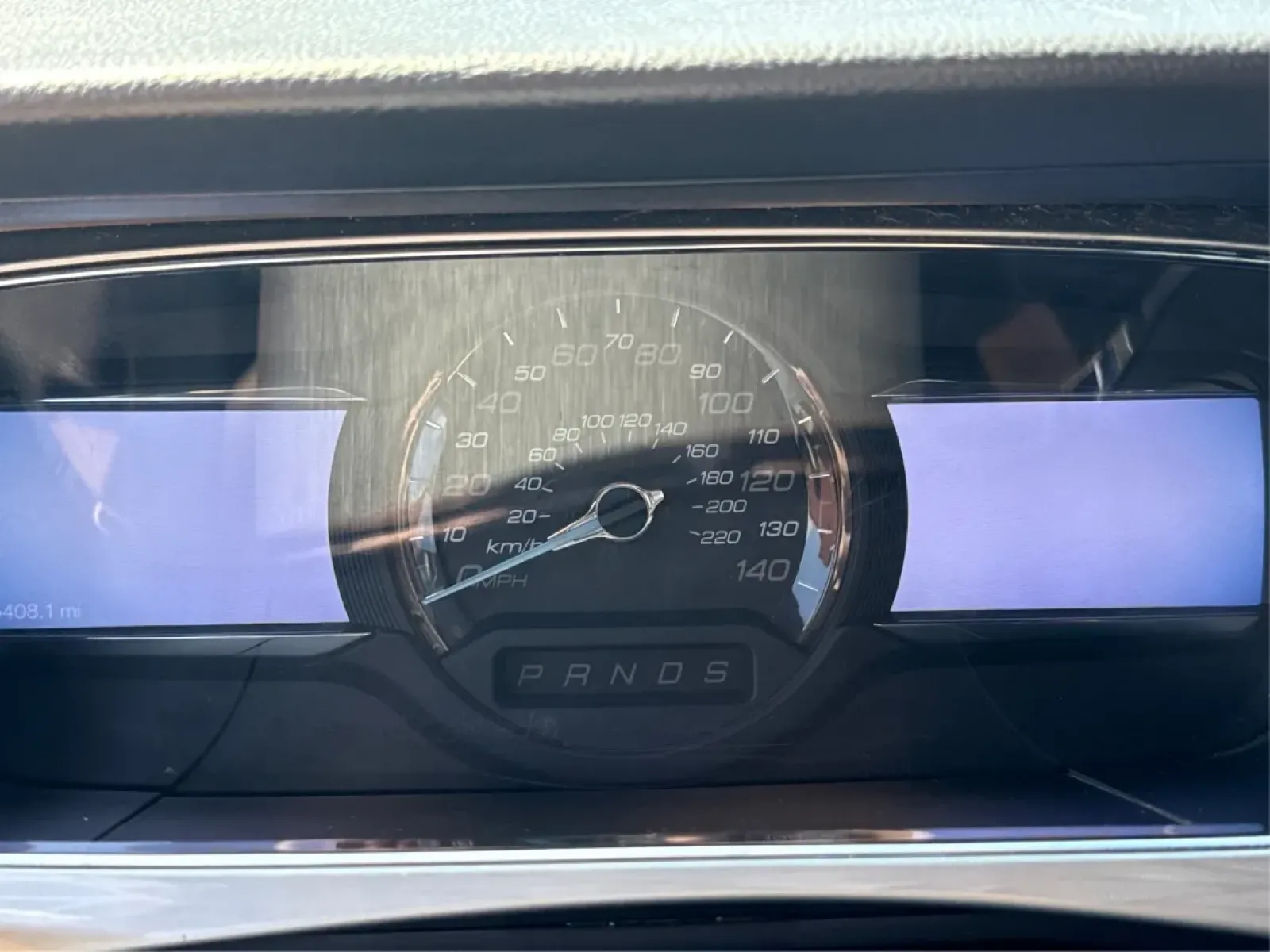 2013 Ford Taurus SEL (1FAHP2E87DG) with an EcoBoost 2L I-4 gasoline direct injection engine, located at 1099 N County Rd 25A , Troy, OH, 45373, (937) 908-9800, 40.057079, -84.212883 - ### Discover Your Next Adventure with the 2013 Ford Taurus SEL from Advantage Car and Credit!<br /> <br /> Are you seeking a reliable and stylish sedan for your daily commute, family road trips, or weekend adventures? Look no further! The 2013 Ford Taurus SEL, available at Advantage Car and Credit i - Photo#15