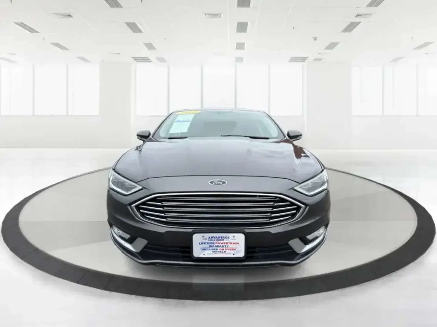 2017 Ford Fusion SE (3FA6P0H98HR) with an 2.0L L4 DOHC 16V engine, 6A transmission, located at 4508 South Dixie Dr, Moraine, OH, 45439, (937) 908-9800, 39.689976, -84.218452 - Picture your next week: a smooth, quiet commute down South Dixie Drive, quick errands to the Dayton Mall area, and a comfortable weekend drive toward Carillon Historical Park or a Reds day trip-without feeling like you're overpaying for a sedan that can't keep up. This 2017 Ford Fusion SE in sleek M - Photo#7