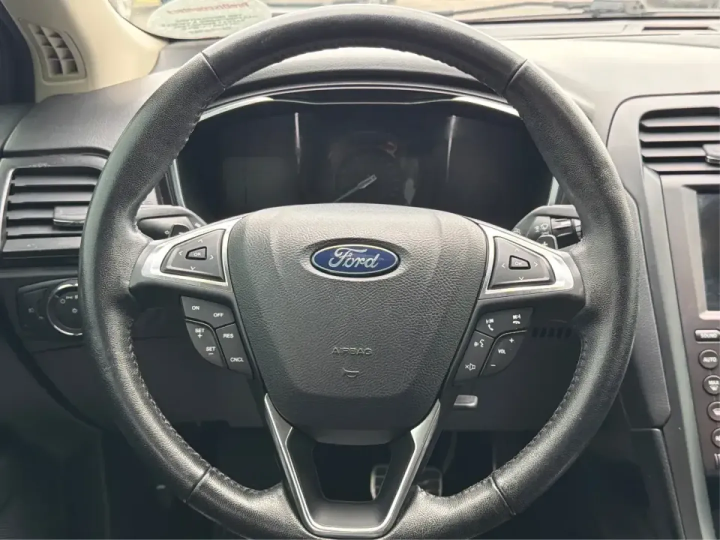 2018 Ford Fusion Titanium AWD (3FA6P0D9XJR) with an 2.0L L4 DOHC 16V engine, 6-Speed Automatic transmission, located at 8750 N County Rd 25A, Piqua, OH, 45356, (937) 908-9800, 40.164391, -84.232513 - Picture a comfortable, capable sedan that makes daily commutes down I70 feel easy, keeps weekend plans on track, and still looks sharp pulling into dinner in nearby Huber Heights or downtown Dayton. This **2018 Ford Fusion Titanium AWD** is built for real-life driving in Ohio-whether you're navigati - Photo#16