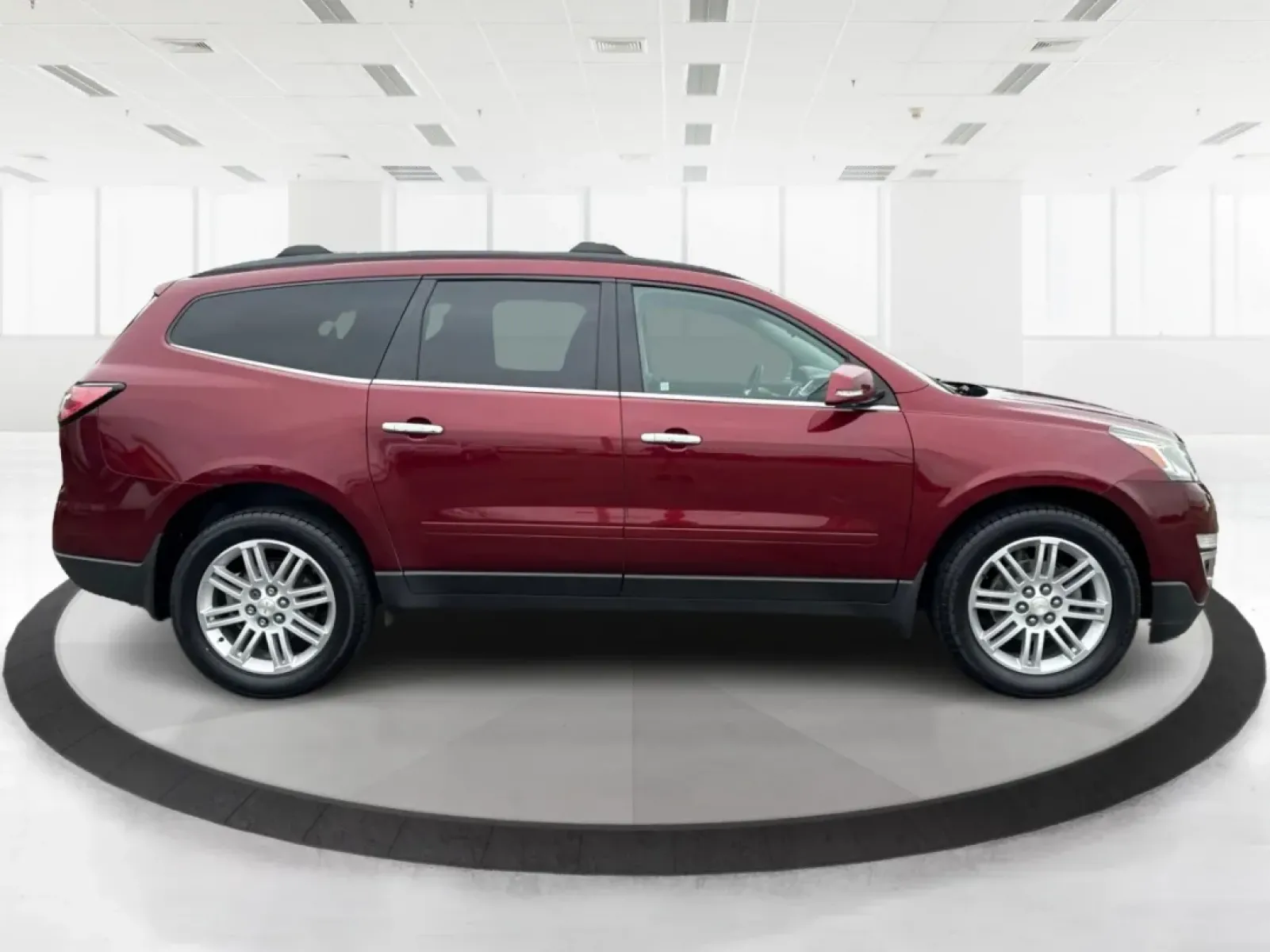 2015 Chevrolet Traverse 1LT (1GNKVGKD4FJ) with an 3.6L V-6 gasoline direct injection engine, located at 1099 N County Rd 25A , Troy, OH, 45373, (937) 908-9800, 40.057079, -84.212883 - **Unleash Adventure with the 2015 Chevrolet Traverse at Advantage Car and Credit - Troy!**<br /> <br /> Are you ready to elevate your family adventures or tackle your daily commute with confidence and style? The 2015 Chevrolet Traverse, with its robust features and spacious design, is perfect for gr - Photo#1