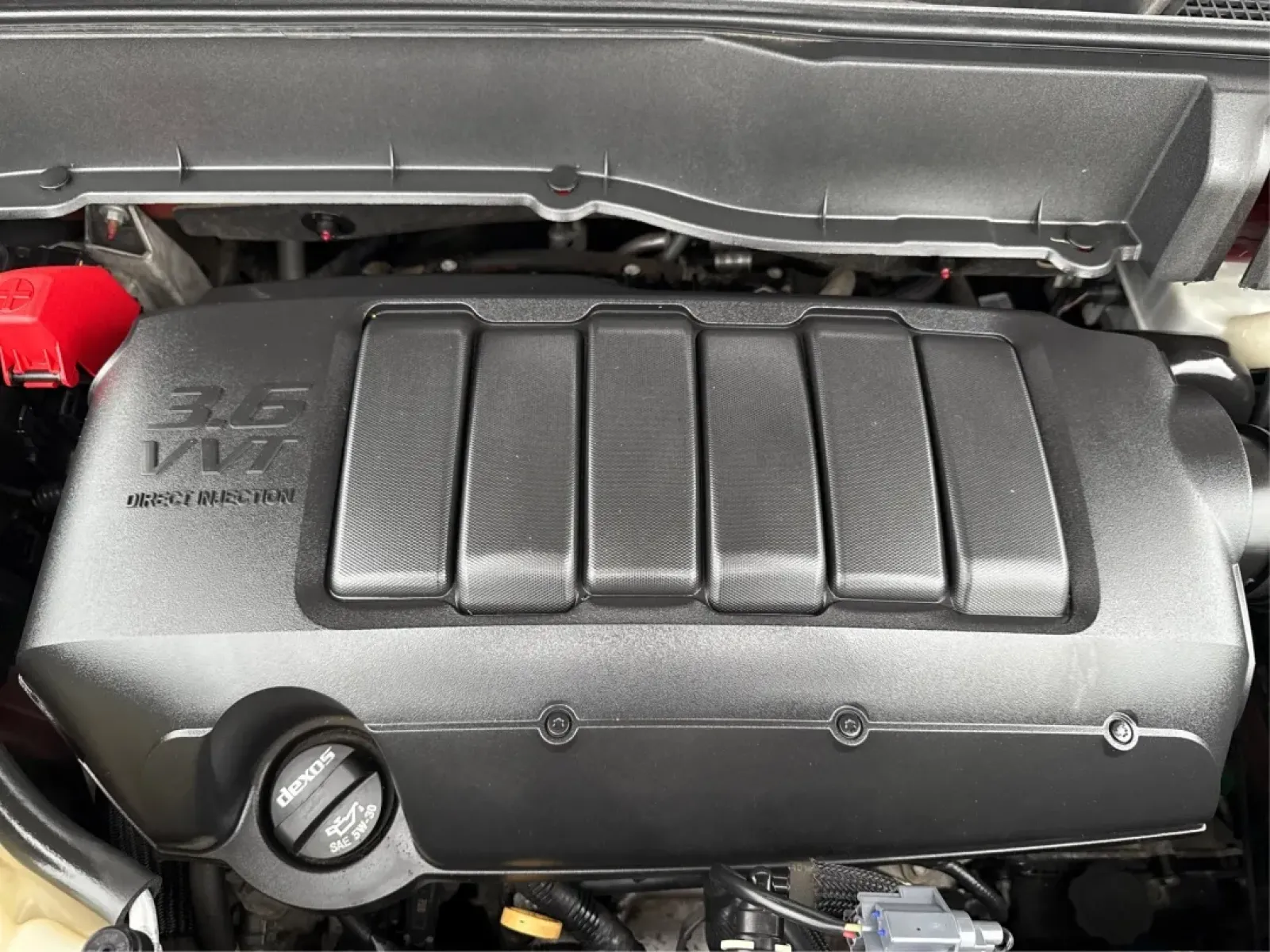 2015 Chevrolet Traverse 1LT (1GNKVGKD4FJ) with an 3.6L V-6 gasoline direct injection engine, located at 1099 N County Rd 25A , Troy, OH, 45373, (937) 908-9800, 40.057079, -84.212883 - **Unleash Adventure with the 2015 Chevrolet Traverse at Advantage Car and Credit - Troy!**<br /> <br /> Are you ready to elevate your family adventures or tackle your daily commute with confidence and style? The 2015 Chevrolet Traverse, with its robust features and spacious design, is perfect for gr - Photo#11