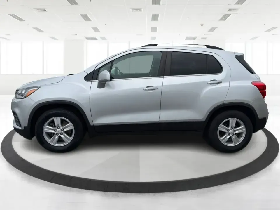 2018 Chevrolet Trax LT (KL7CJLSB1JB) with an ECOTEC 1.4L I-4 DOHC engine, 6A transmission, located at 8750 N County Rd 25A, Piqua, OH, 45356, (937) 908-9800, 40.164391, -84.232513 - Make your everyday drive easier-and your weekends bigger-in a compact SUV that fits real life. The 2018 Chevrolet Trax LT is a smart pick for commuters who want an efficient footprint for parking downtown, growing families who need flexible cargo space, and road-trip fans who want comfort and confid - Photo#5