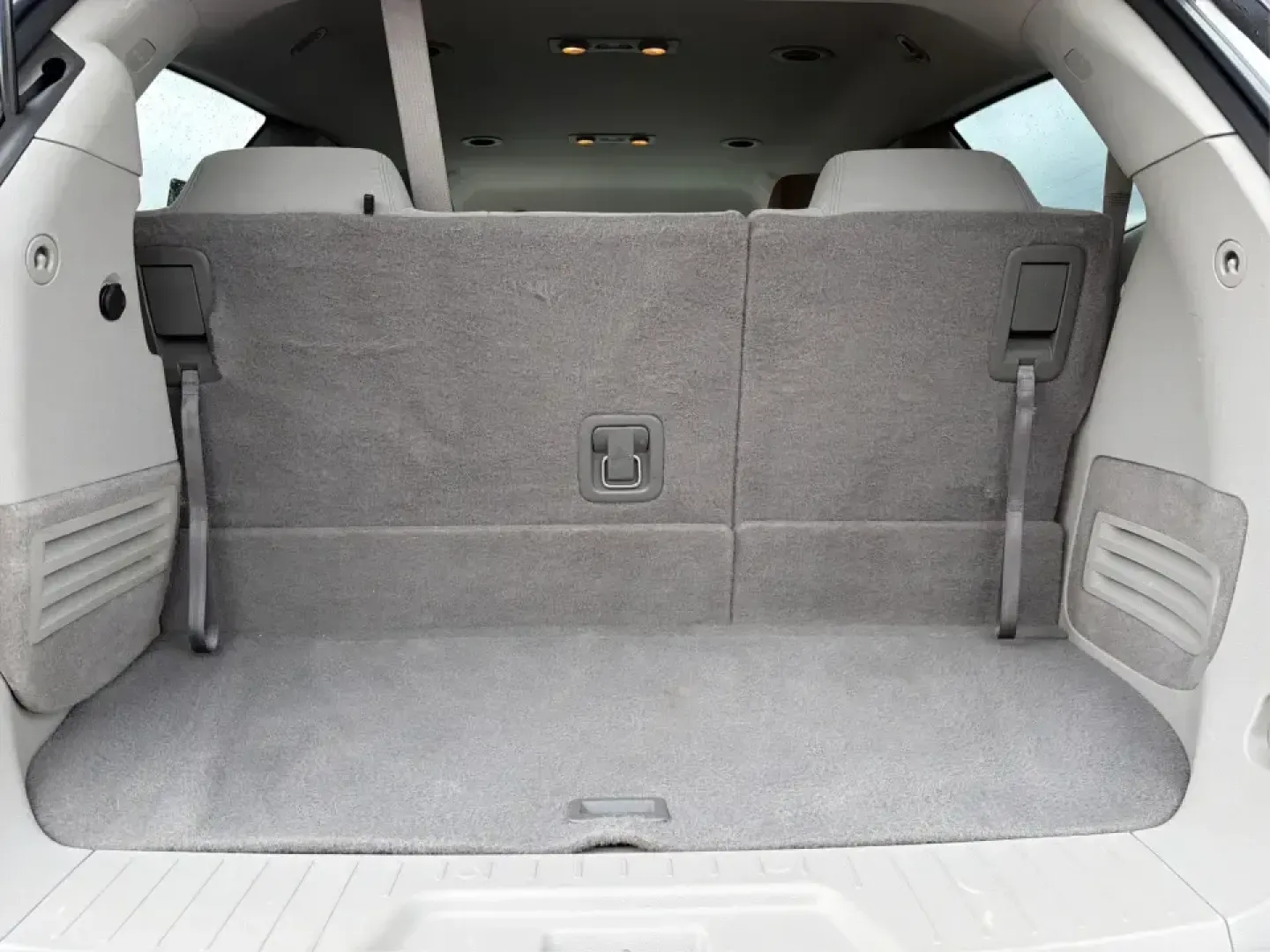 2015 Buick Enclave Convenience (5GAKRAKD6FJ) with an 3.6L V-6 gasoline direct injection engine, 6-Speed Automatic Overdrive transmission, located at 1184 Kauffman Ave, Fairborn, OH, 45324, (937) 908-9800, 39.807072, -84.030914 - Road-trip weekends, school drop-offs, and stress-free grocery runs get a whole lot easier in a 3-row SUV that's built to keep everyone comfortable. This **2015 Buick Enclave Convenience** in **White Opal** is a smart pick for **growing families**, **busy commuters**, and **budget-conscious buyers** - Photo#12