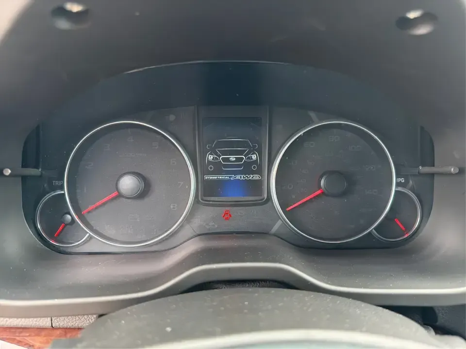 2013 Subaru Legacy 2.5i Limited (4S3BMBP65D3) with an 2.5L H-4 DOHC engine, Continuously Variable Transmission transmission, located at 880 E. National Road, Vandalia, OH, 45377, (937) 908-9800, 39.891918, -84.183594 - Built for Ohio weather and real-life schedules, this 2013 Subaru Legacy 2.5i Limited is the kind of sedan that fits just about any routine-weekday commutes to Wright-Patterson AFB, school drop-offs and grocery runs, or an easy road trip up I70 when you want to get out of town. Finished in Graphite G- Photo#14