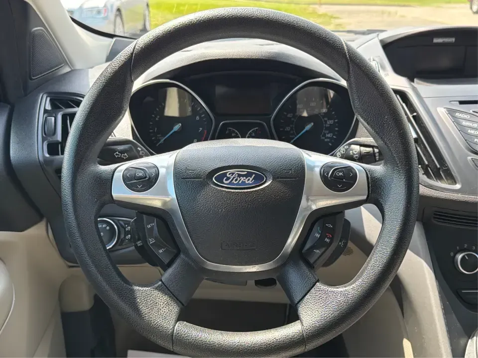 2014 Ford Escape SE (1FMCU9G9XEU) with an 2.0L L4 DOHC 16V engine, 6-Speed Automatic transmission, located at 4508 South Dixie Dr, Moraine, OH, 45439, (937) 908-9800, 39.689976, -84.218452 - Picture your next Ohio weekend: the kids loaded up for a day at Carillon Historical Park, a cooler in back for a picnic at Cox Arboretum, or a quick escape down I75 for a last-minute road trip-without worrying about whether your SUV can handle rain, slush, or a fully packed cargo area. This 2014 For - Photo#16