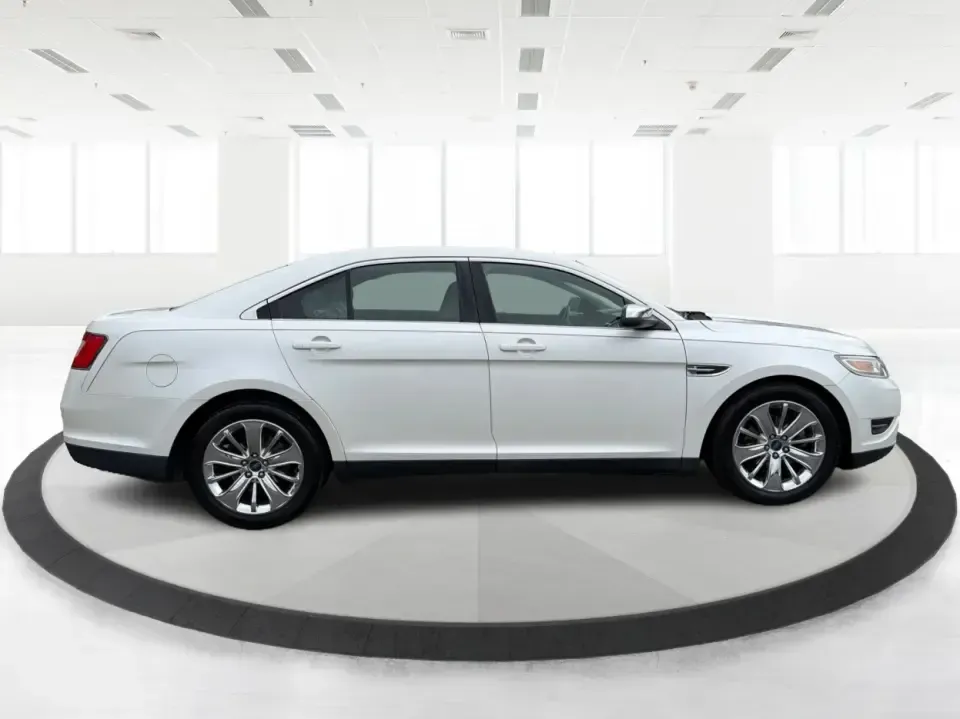 2012 Ford Taurus Limited (1FAHP2FW7CG) with an Duratec 3.5L V-6 DOHC engine, 6-Speed Automatic transmission, located at 401 Woodman Dr, Riverside, OH, 45431, (937) 908-9800, 39.760899, -84.123421 - Need a comfortable, confidence-inspiring sedan for long commutes down I-675, quick errands near The Greene, or smooth weekend drives to Downtown Dayton? This 2012 Ford Taurus Limited is built for real life-quiet, spacious, and loaded with premium features that make every mile feel easier, whether yo - Photo#1