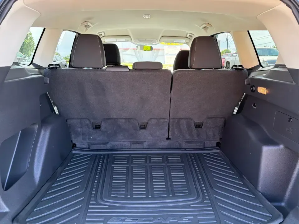 2016 Ford Escape SE (1FMCU0G77GU) with an 2.5L L4 DOHC 16V engine, 6-Speed Automatic transmission, located at 4508 South Dixie Dr, Moraine, OH, 45439, (937) 908-9800, 39.689976, -84.218452 - Whether you're commuting up and down South Dixie Drive, running errands between Moraine and Dayton, or packing up for a weekend getaway, this 2016 Ford Escape SE is the kind of practical SUV that fits real life. It's easy to park, comfortable for daily driving, and versatile enough for everything fr - Photo#12