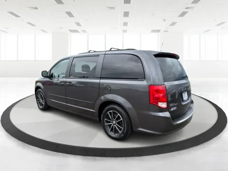 2017 Dodge Grand Caravan GT (2C4RDGEGXHR) with an Pentastar 3.6L V-6 DOHC engine, 6A transmission, located at 8750 N County Rd 25A, Piqua, OH, 45356, (937) 908-9800, 40.164391, -84.232513 - Picture the next family road trip, school drop-off line, or weekend tournament run-everyone comfortable, gear loaded, and the drive feeling easy. This 2017 Dodge Grand Caravan GT is built for real life in West Central Ohio, giving growing families and busy commuters the space, flexibility, and every - Photo#4