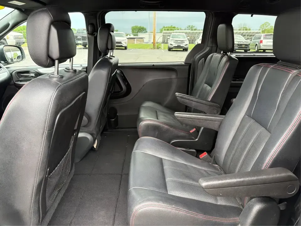 2017 Dodge Grand Caravan GT (2C4RDGEGXHR) with an Pentastar 3.6L V-6 DOHC engine, 6A transmission, located at 8750 N County Rd 25A, Piqua, OH, 45356, (937) 908-9800, 40.164391, -84.232513 - Picture the next family road trip, school drop-off line, or weekend tournament run-everyone comfortable, gear loaded, and the drive feeling easy. This 2017 Dodge Grand Caravan GT is built for real life in West Central Ohio, giving growing families and busy commuters the space, flexibility, and every - Photo#10