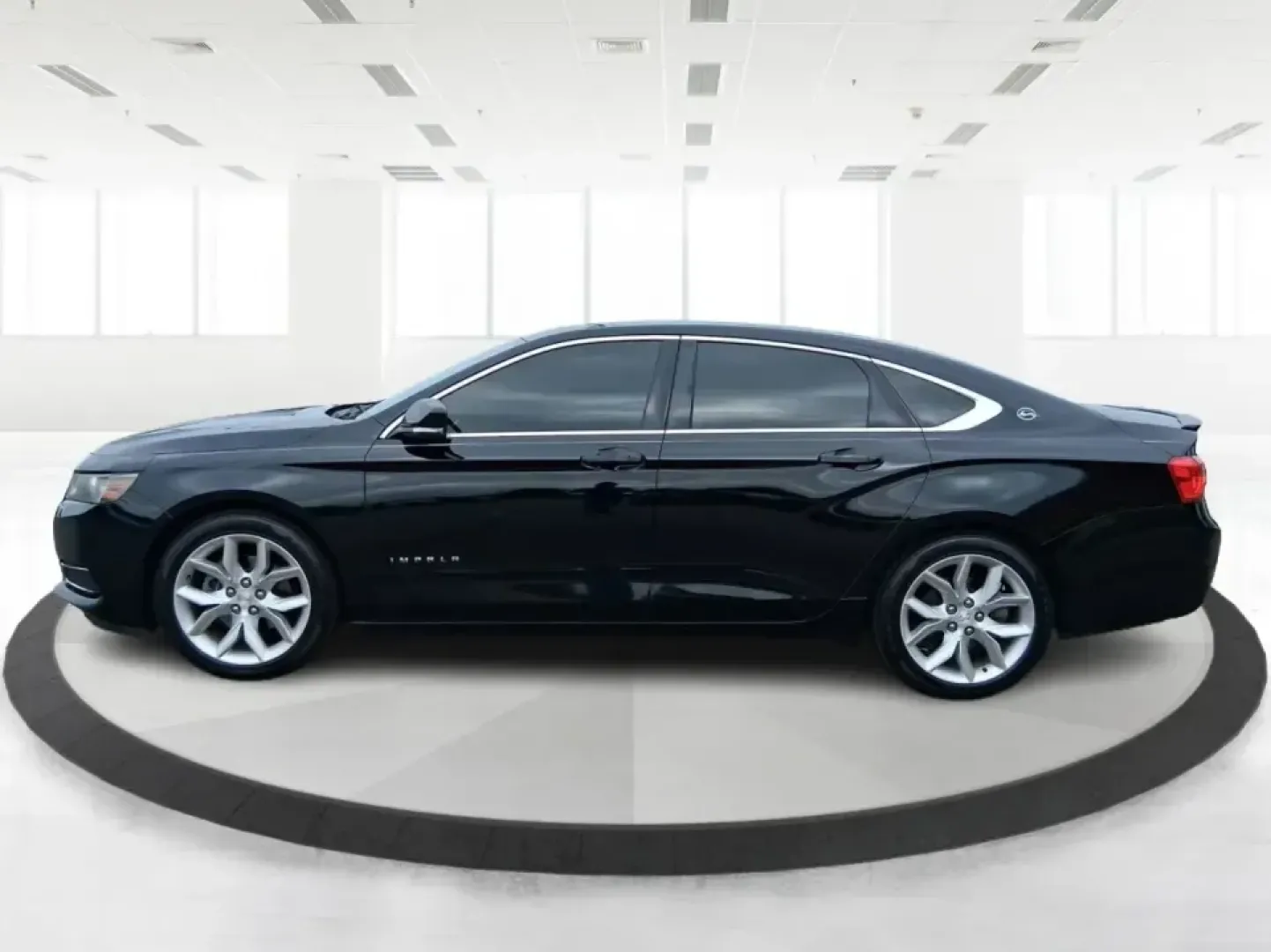 2014 Chevrolet Impala 2LT (1G1125S3XEU) with an 3.6L V-6 gasoline direct injection engine, 6-Speed Automatic transmission, located at 401 Woodman Dr, Riverside, OH, 45431, (937) 908-9800, 39.760899, -84.123421 - Need a comfortable, confidence-inspiring sedan for daily commutes between Piqua and Dayton, school drop-offs, and weekend road trips up I75? This 2014 Chevrolet Impala 2LT delivers the kind of quiet ride, strong V6 power, and upscale features that make every mile feel easier-whether you're cruising - Photo#5