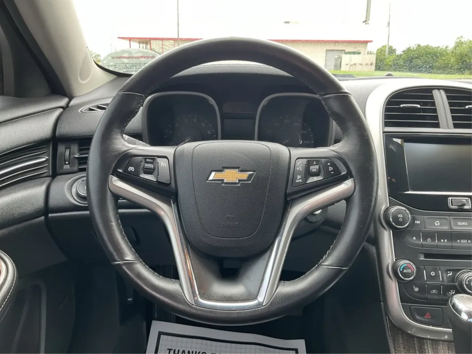 2015 Chevrolet Malibu 2LT (1G11D5SL9FF) with an ECOTEC 2.5L I-4 gasoline direct injection engine, located at 1099 N County Rd 25A , Troy, OH, 45373, (937) 908-9800, 40.057079, -84.212883 - Discover the perfect blend of style, performance, and affordability with the 2015 Chevrolet Malibu 2LT, available now at Advantage Car and Credit in Fairborn, OH. Whether you're commuting to work, ferrying the kids to school, or planning weekend getaways, this reliable sedan is designed to enhance y - Photo#16