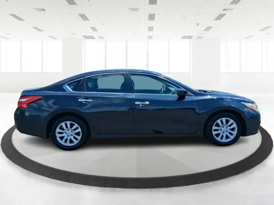 2017 Nissan Altima 2.5 S (1N4AL3APXHN) with an 2.5L I-4 DOHC engine, CVT transmission, located at 401 Woodman Dr, Riverside, OH, 45431, (937) 908-9800, 39.760899, -84.123421 - Need a reliable daily driver for the I70 commute, school drop-offs, and weekend errands around Clark County? This 2017 Nissan Altima 2.5 S in sleek Gun Metallic is a smart, comfortable sedan that fits real life-easy to park in town, smooth on longer drives toward Dayton, and efficient enough for bud - Photo#1