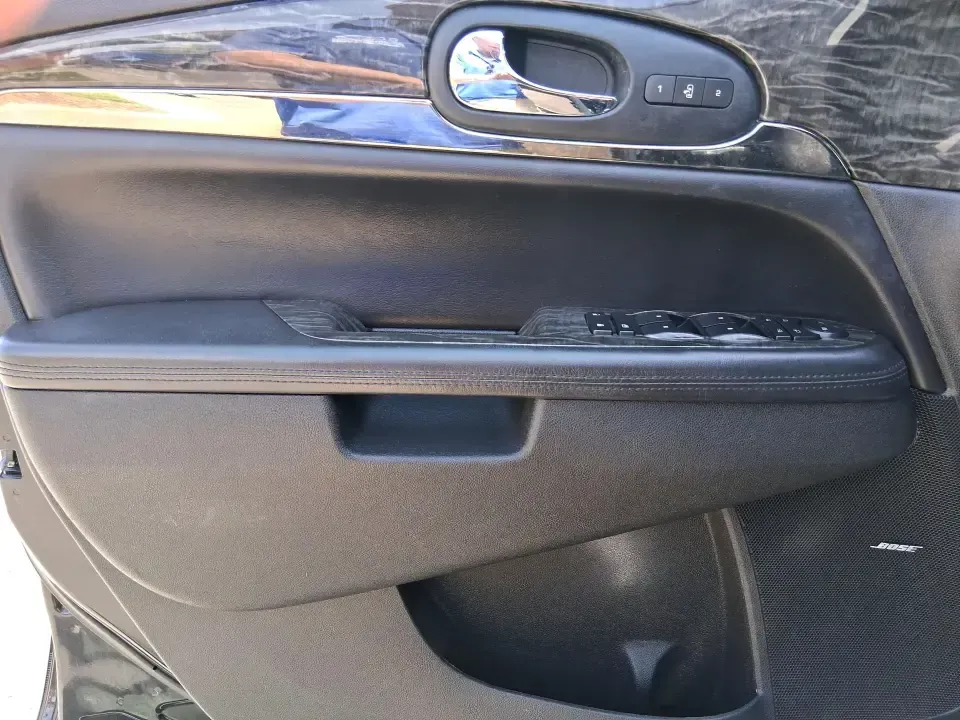 2013 Buick Enclave Premium (5GAKVDKDXDJ) with an 3.6L V-6 gasoline direct injection engine, 6-Speed Automatic Overdrive transmission, located at 880 E. National Road, Vandalia, OH, 45377, (937) 908-9800, 39.891918, -84.183594 - Pack up the kids, cue up a road-trip playlist, and head out with confidence-this 2013 Buick Enclave Premium is built for real life in and around Vandalia, whether you're doing school drop-offs, commuting to Dayton, or loading up for a weekend at Taylorsville MetroPark. With three-row versatility, up - Photo#19