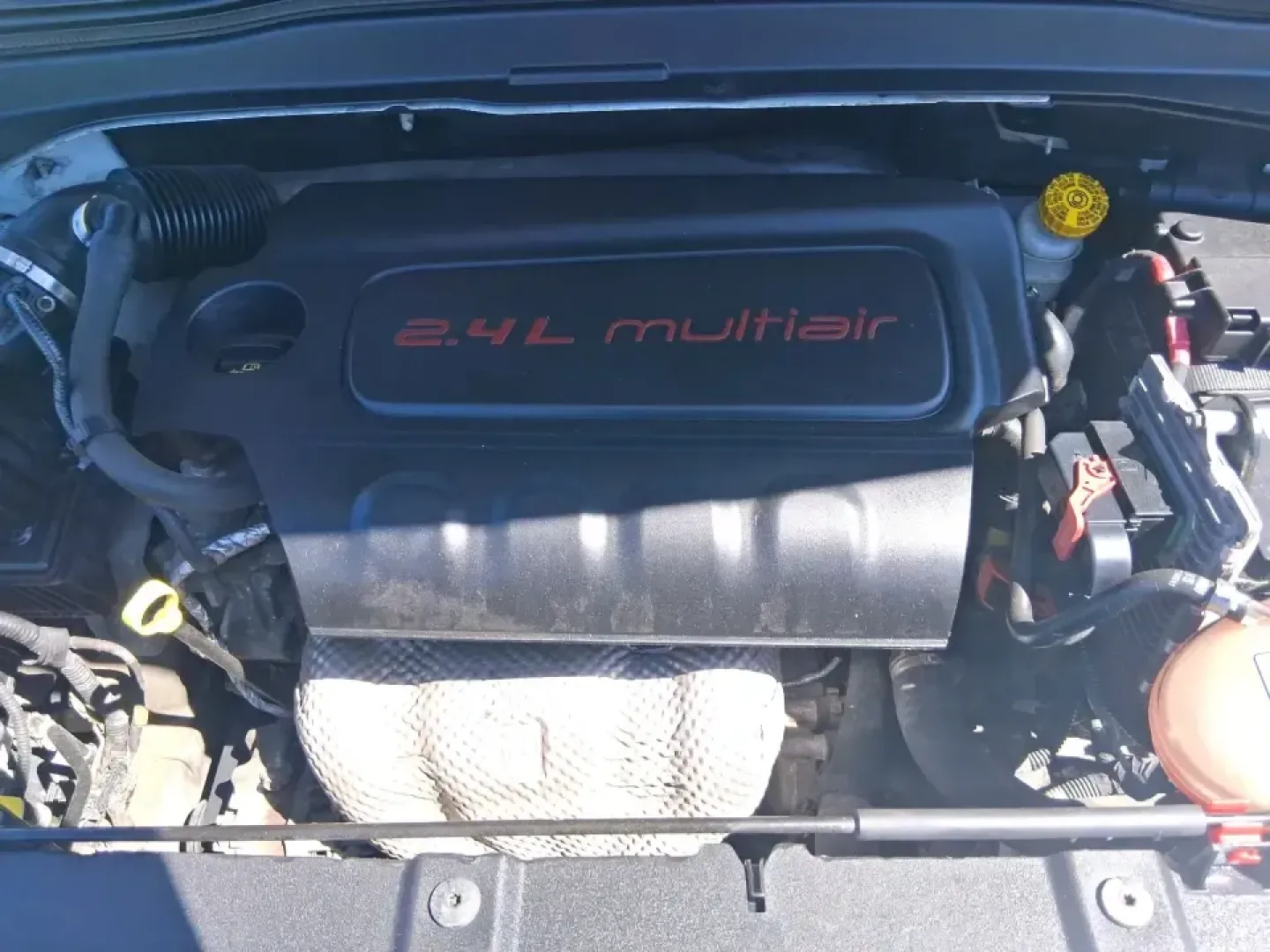 2015 Jeep Renegade Limited (ZACCJADT8FP) with an MultiAir2 Tigershark 2.4L I-4 variable valve contr engine, 9-Speed Automatic transmission, located at 401 Woodman Dr, Riverside, OH, 45431, (937) 908-9800, 39.760899, -84.123421 - Weekend plans, daily commutes, and last-minute road trips feel a lot easier when you've got a compact SUV that fits downtown parking spots but still has the confidence for I-675 and the back roads around the Miami Valley. This 2015 Jeep Renegade Limited is a smart pick for drivers who want SUV versa- Photo#11